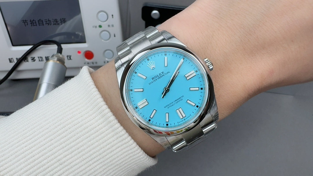 Rolex Oyster Perpetual Türkises Zifferblatt
