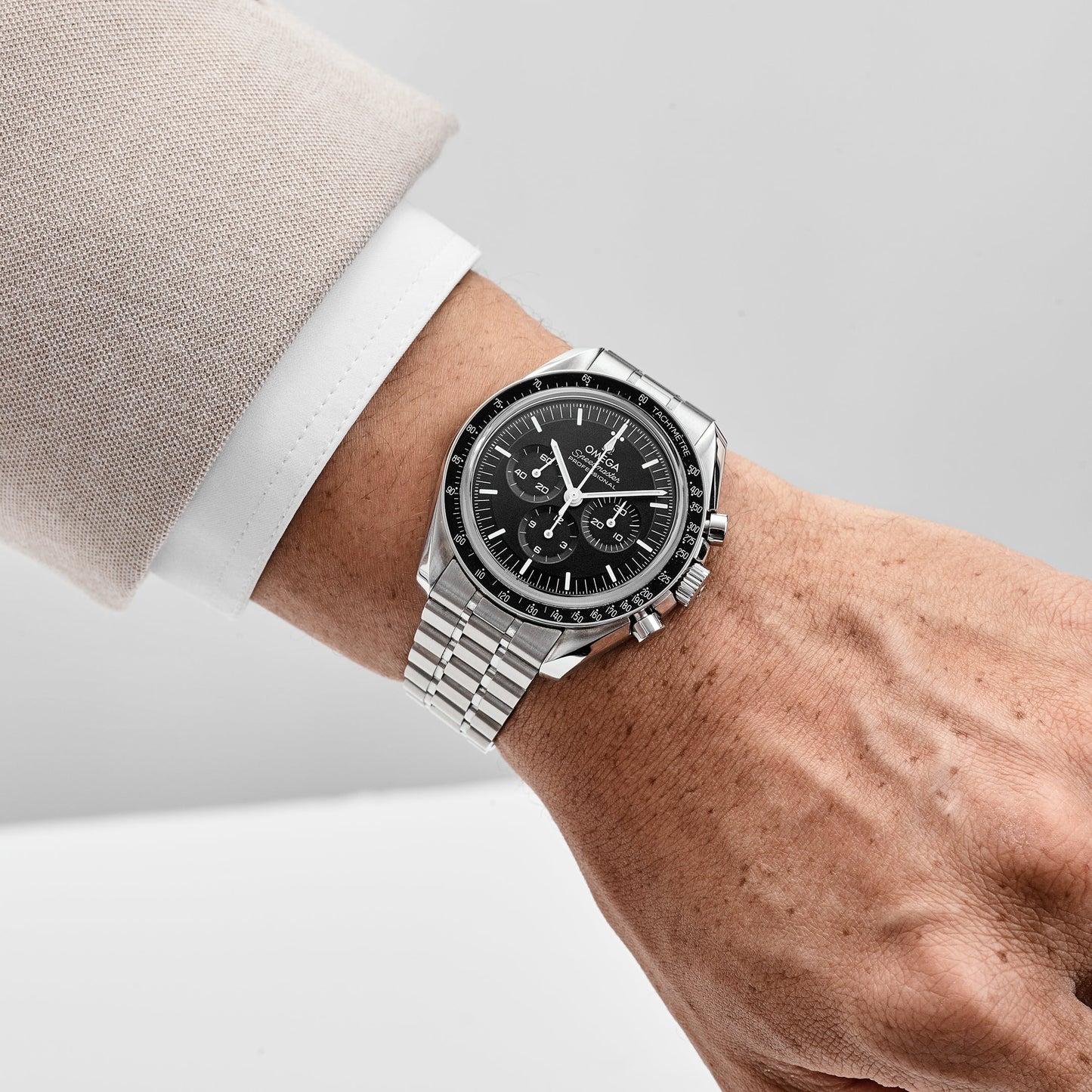 Omega Speedmaster Moonwatch Professional 310.30.42.50.01.001 Edelstahl Schwarzes Zifferblatt (2021)