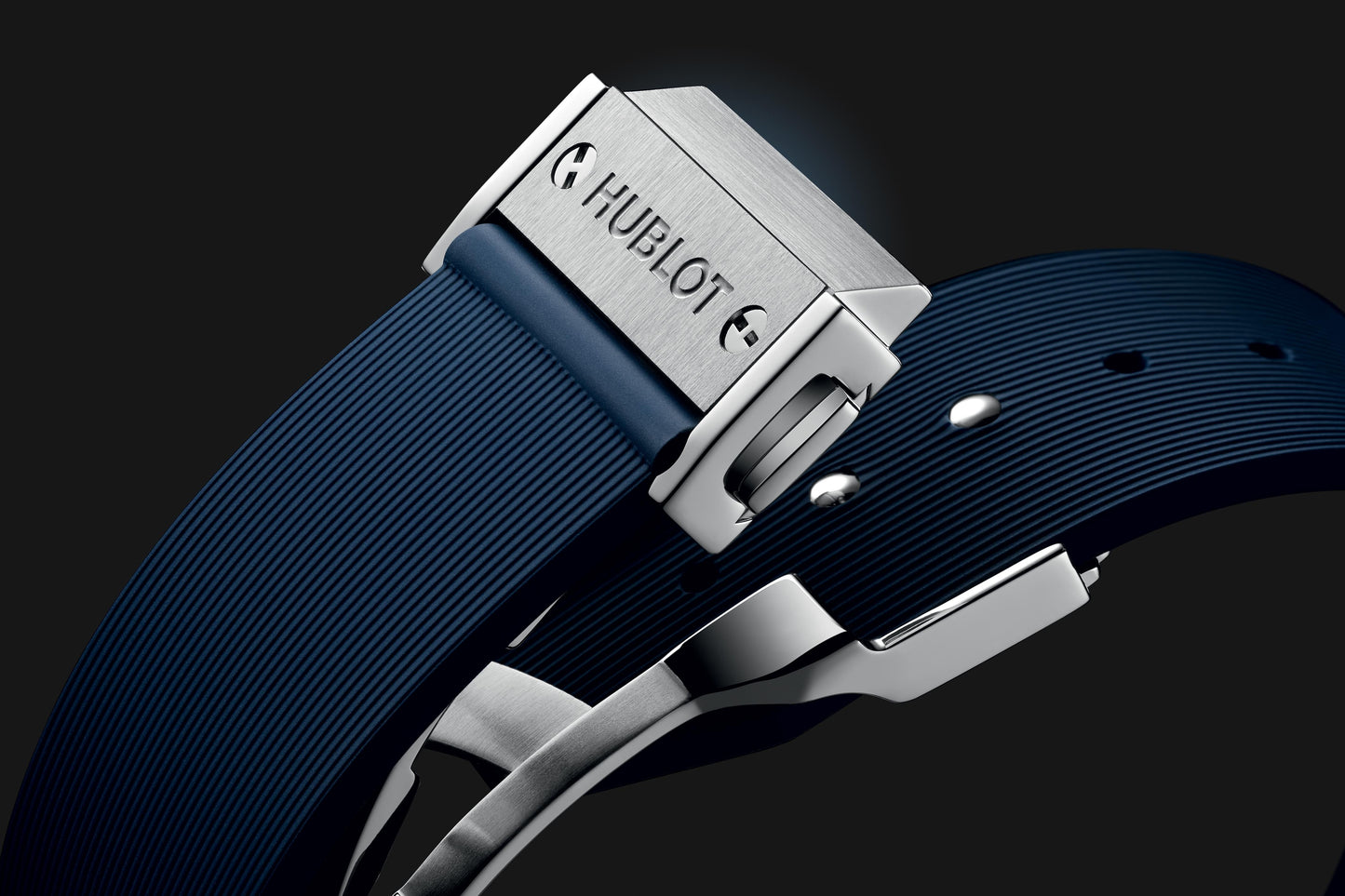 Hublot Classic Fusion Titanium Blau