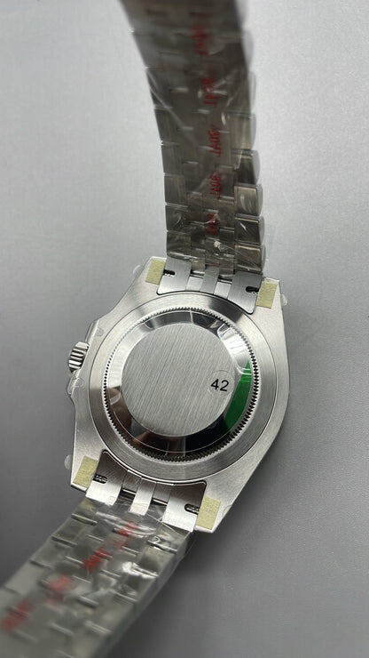 Rolex GMT-Master II "Batman" 40 – VSF SUPER CLONE – 126710BLNR – Jubilee Bracelet