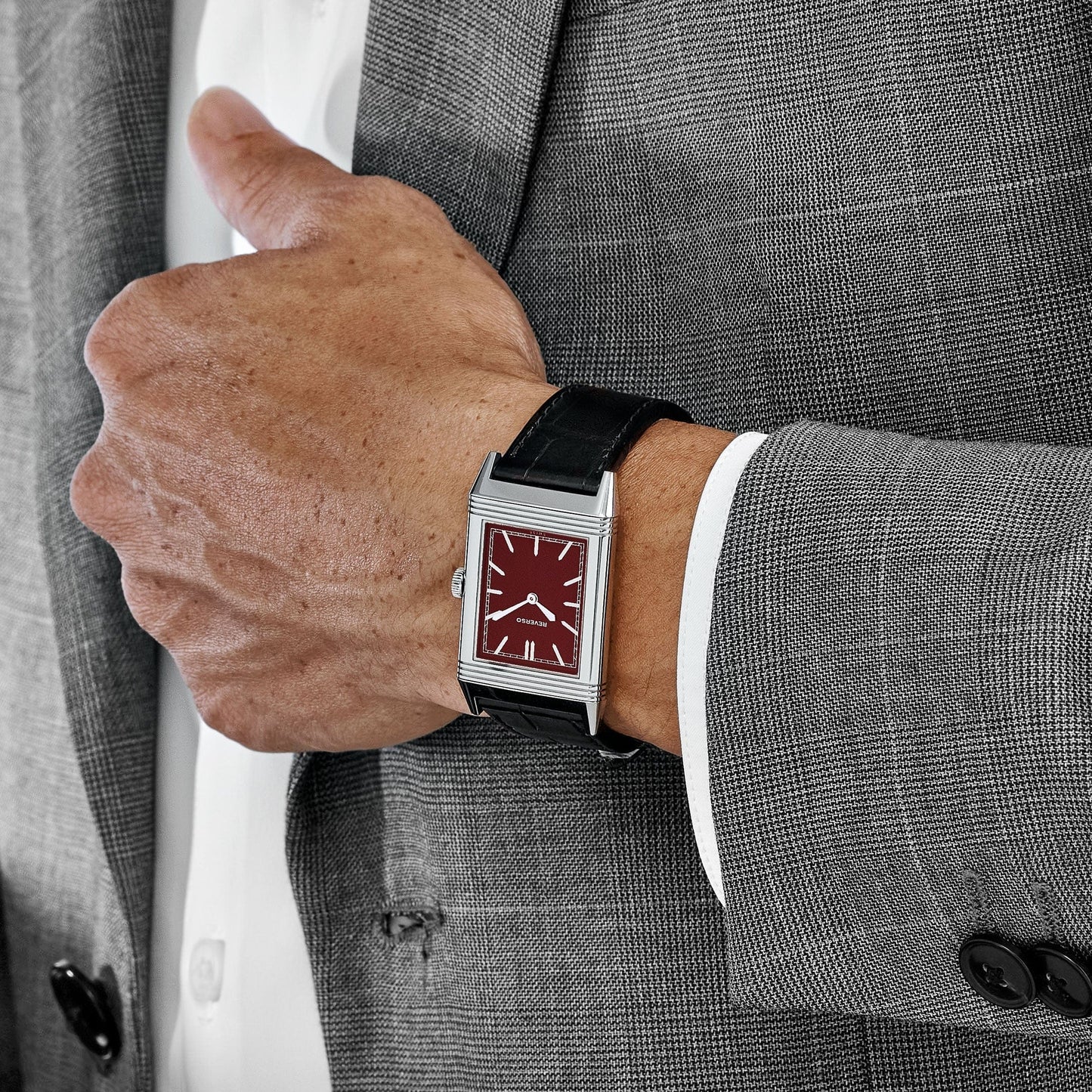 Jaeger-LeCoultre Reverso 278856J Stainless Steel Red Dial Special '1931 Rouge' Edition