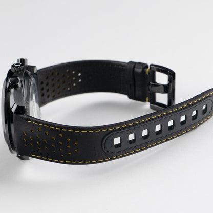 Omega Speedmaster 311.92.44.30.01.001 Dark Side of the Moon Apollo 8 Edition Black Ceramic Black Dial (2021) 44.25 MM